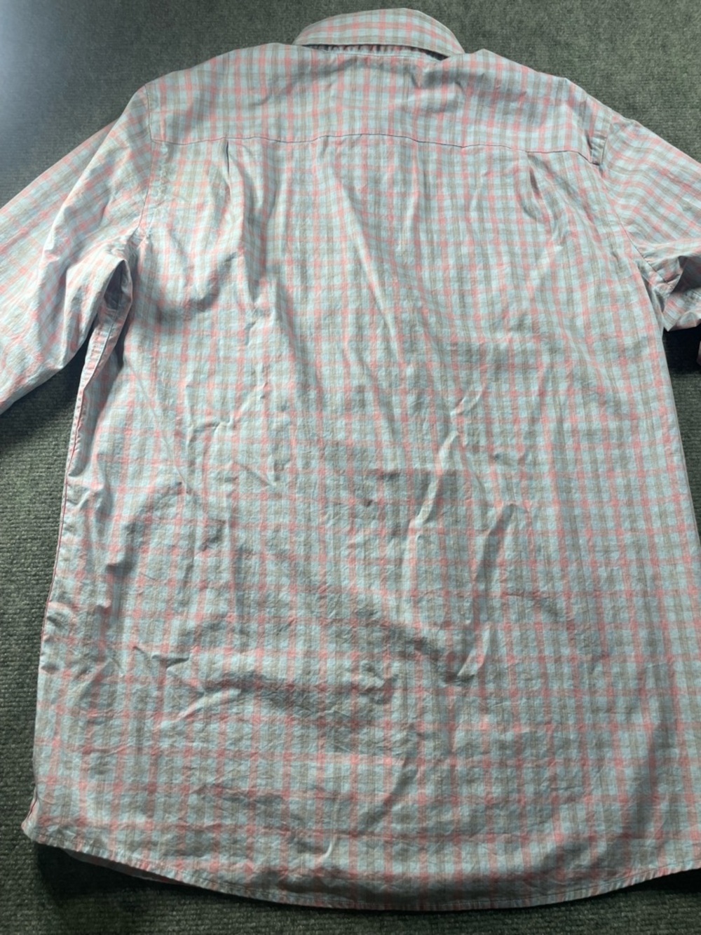 Southern‎ Tide Men's Button-Down Plaid Shirt in Pink and Light Blue - Picture 8 of 8